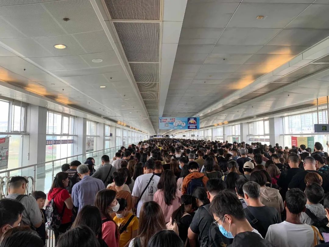 消费降级的深圳年轻人,消费降级人口