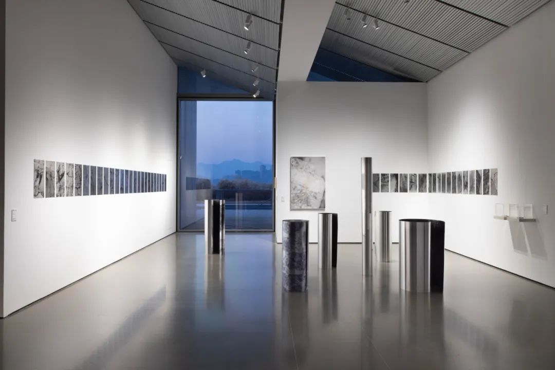 新当代的“离岸”探索，艺术的今日变革