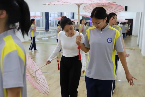 双减后初中你觉得轻松了吗,双减后孩子轻松了很多