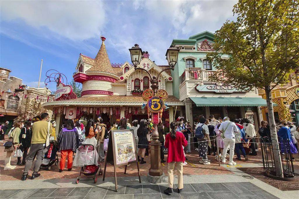 上海迪士尼不用排队攻略,上海迪士尼花1000多买门票划算吗