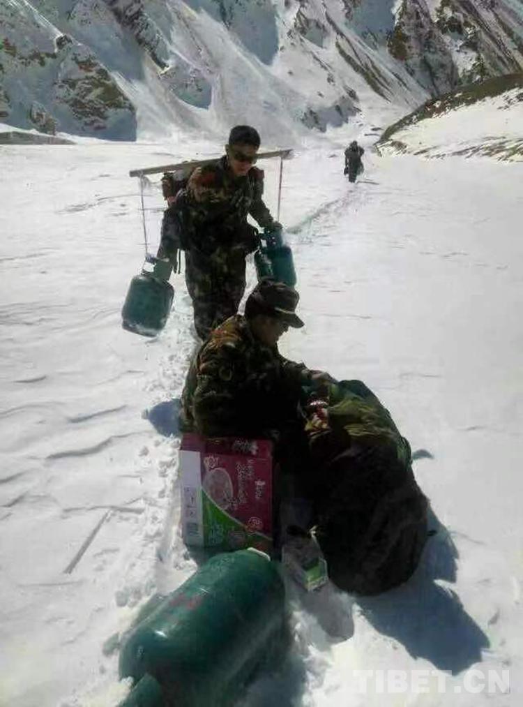 孔雀河畔的戍边者