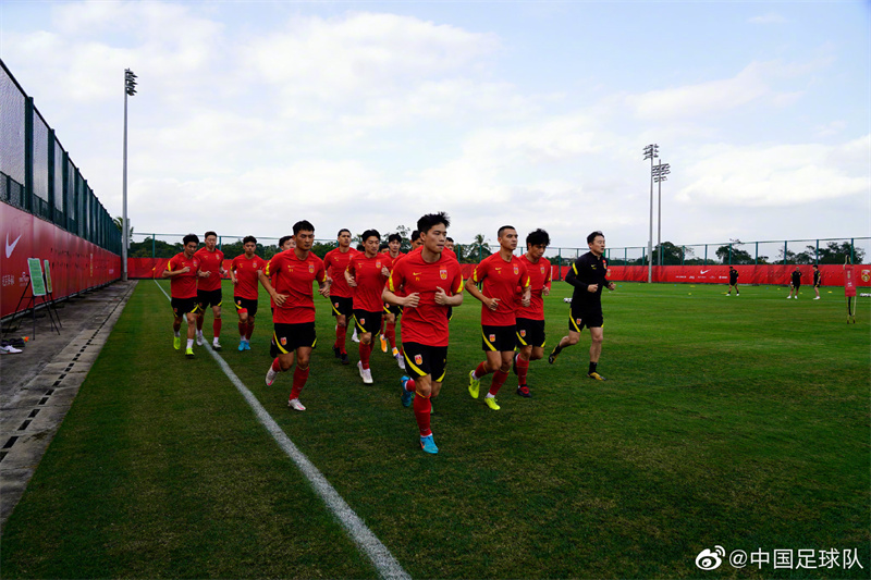 国足6月世预赛赛程,国足集训首日一天两练