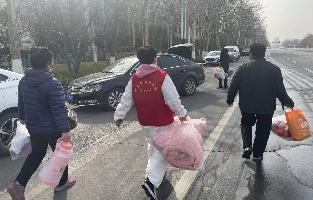 文明实践志愿者抗疫图片,文明风采志愿者