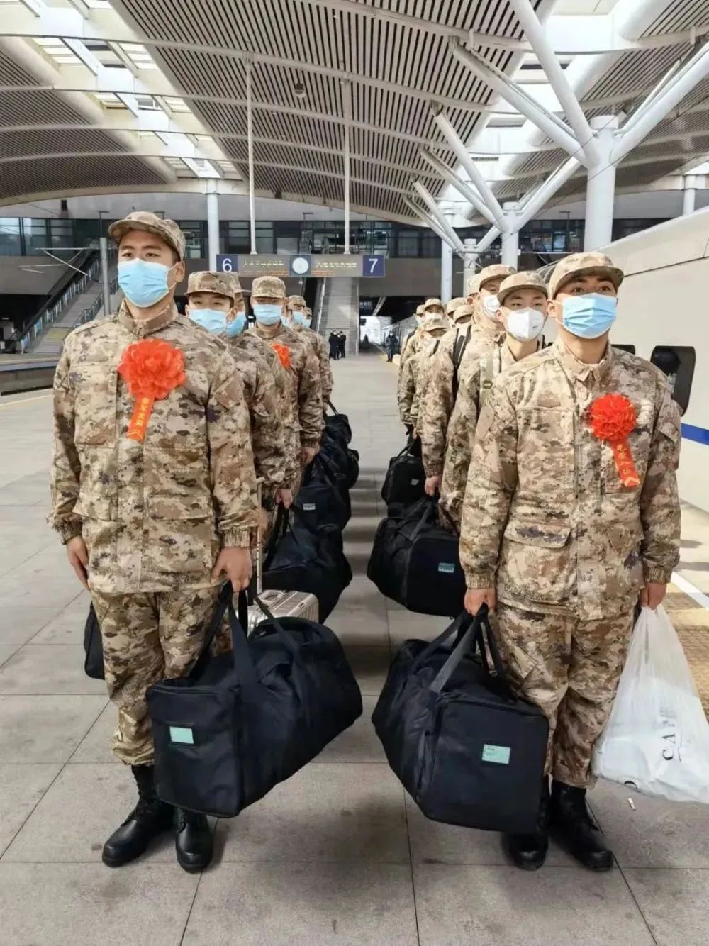 本科毕业眼睛近视能参军吗,近视也能参军详细解答来了