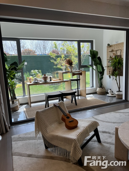 融创西部湾的介绍,融创西部湾最新消息