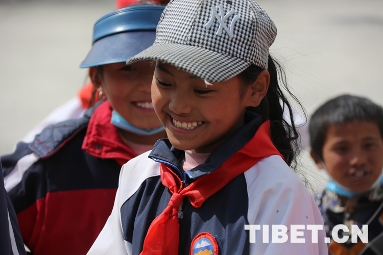 让非遗的花朵盛开在青春田野,传承让非遗活起来
