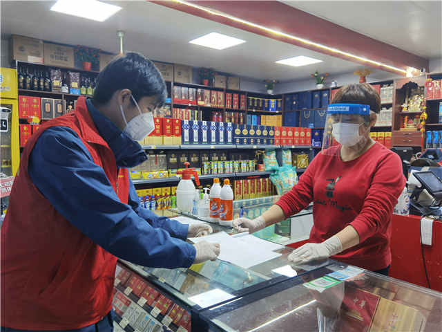 青春守“沪”丨转运员、团长、代购员，95后团员的“72变”