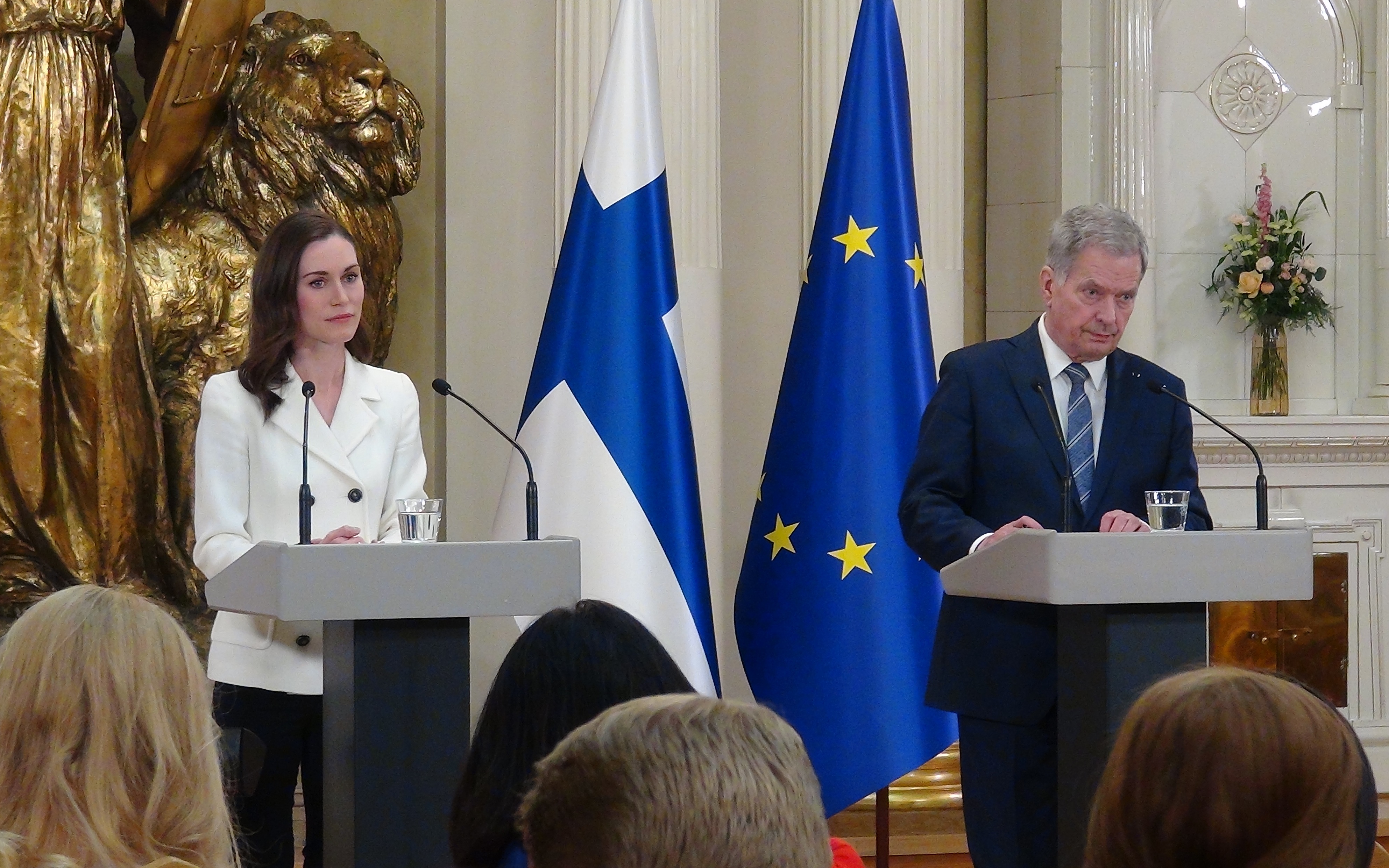 俄方回应英国批准用卢布结算俄气,美用卢布跟俄结算