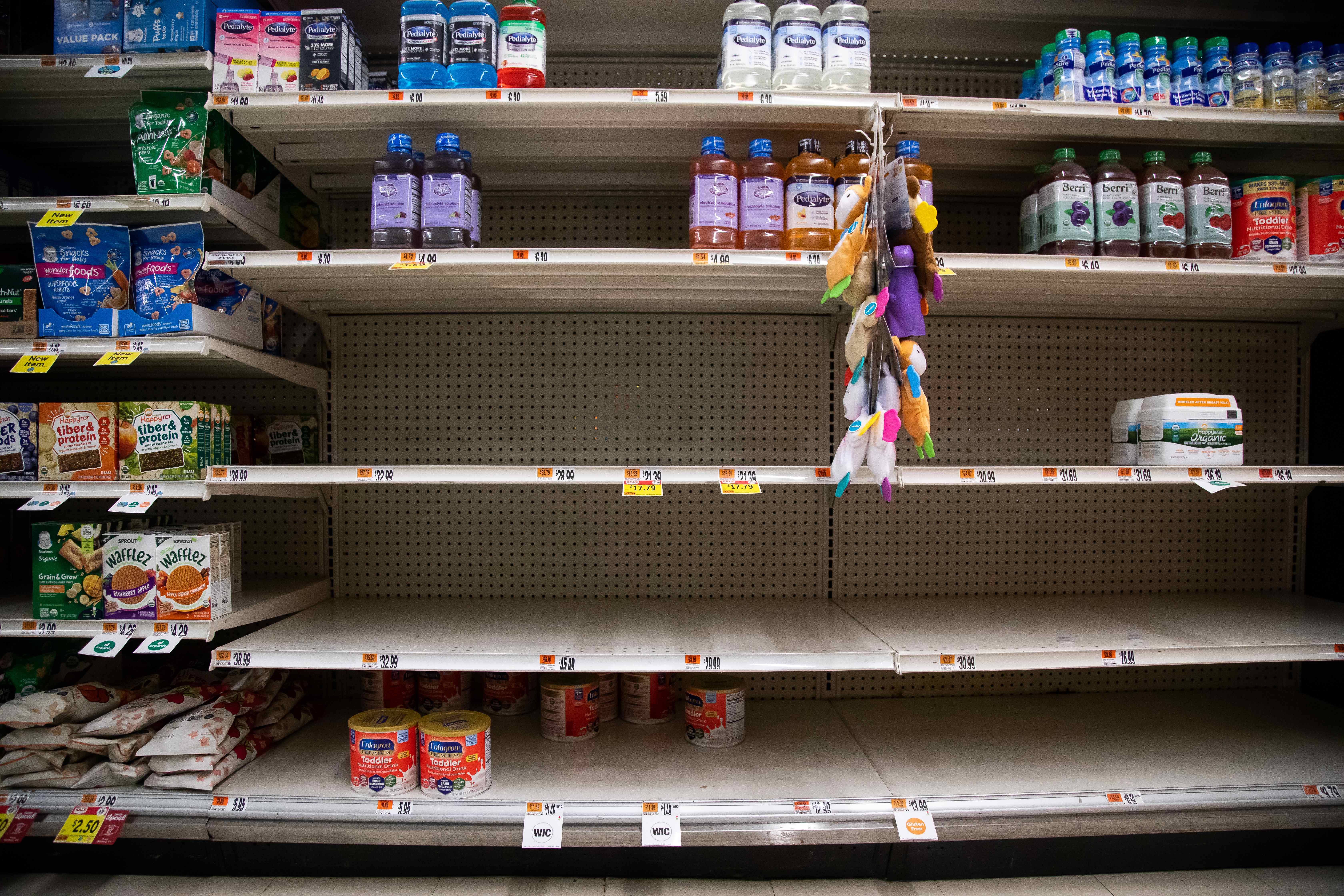 美国奶粉荒是真的吗,什么原因美国出现奶粉荒