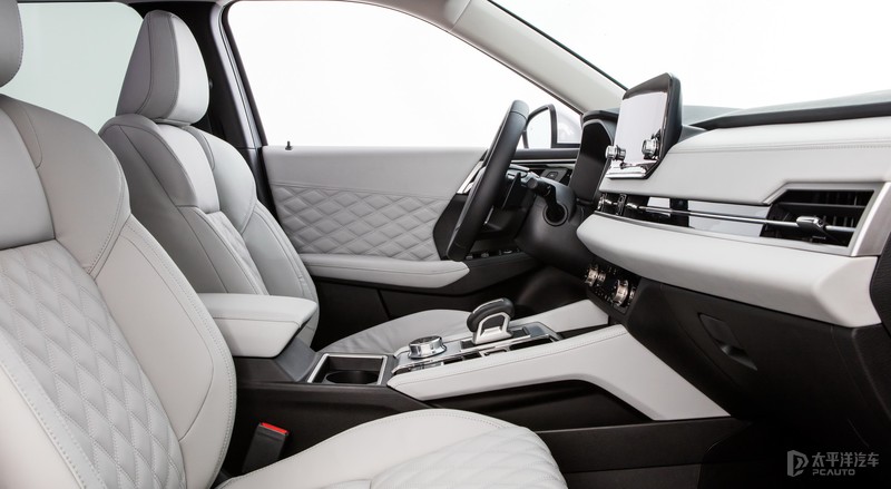 全新哈弗h6混动版,2021款第三代哈弗h6和缤智比较