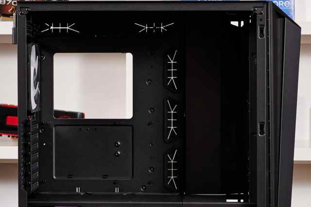 微星战神700机箱,微星700RL机箱