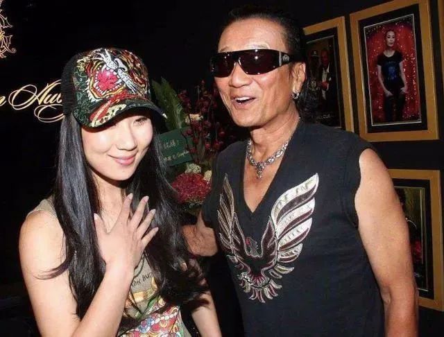 85岁谢贤哪部电影夺金像奖影帝,谢贤85岁高龄获影帝后续