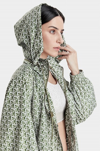 宝姿旗下品牌有几个,宝姿高端品牌