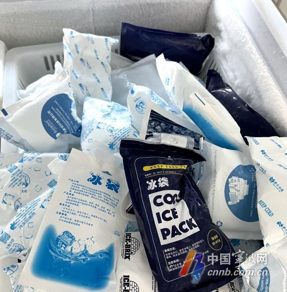 网购生鲜送的冰袋如何处置,生鲜配送专用冰袋可以反复使用吗