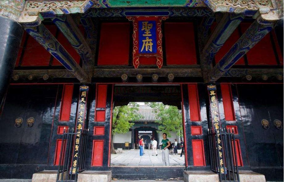 曲阜孔庙曲阜三孔景区,孔庙曲阜三孔景区游玩攻略