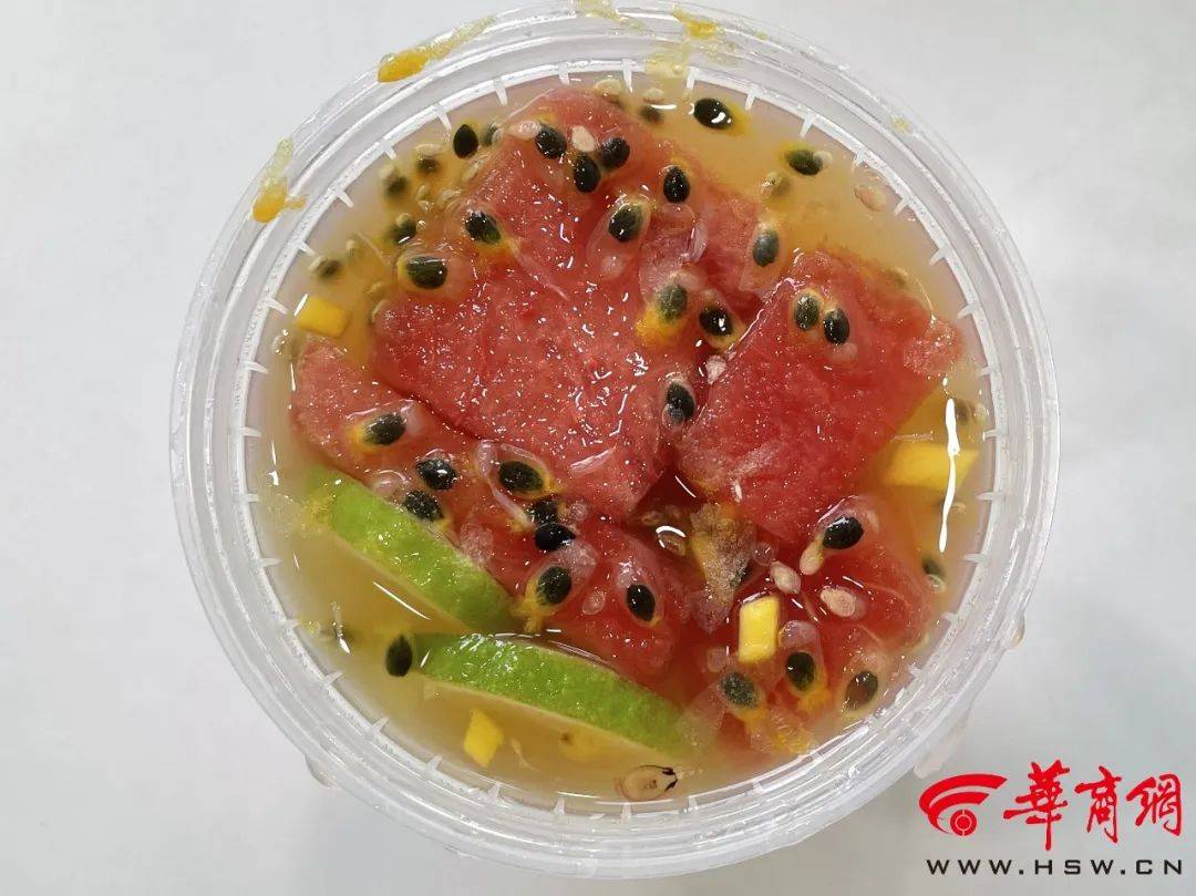 夏日解渴水果茶,今年夏季流行的水果茶