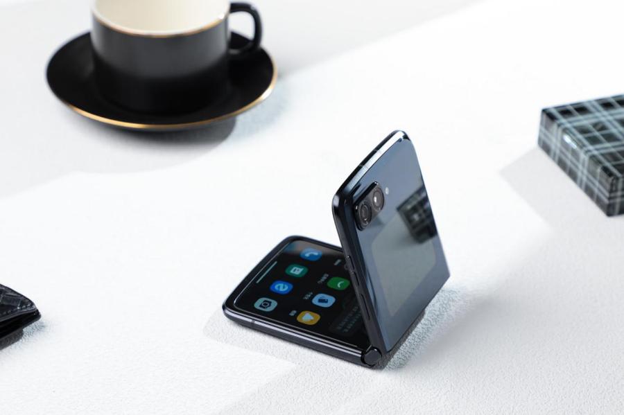 折叠屏motorazr2022款,motorazr折叠屏手机4999