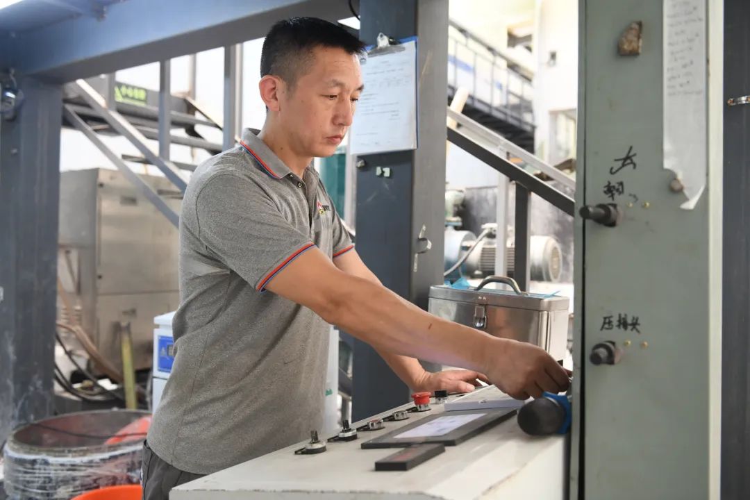 固锐实业：练就“独门绝技”推动国产砂膜替代跑出“加速度”