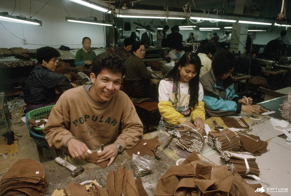 韩国外籍劳工现状,韩国外籍工人现状