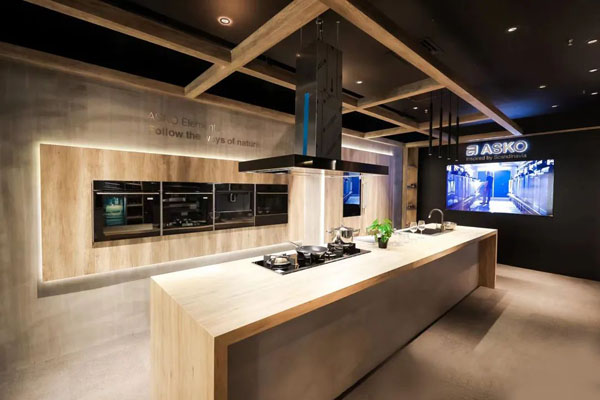 普陀有个智能电器“首店”:“首发”集聚地,大额消费优惠券免费领