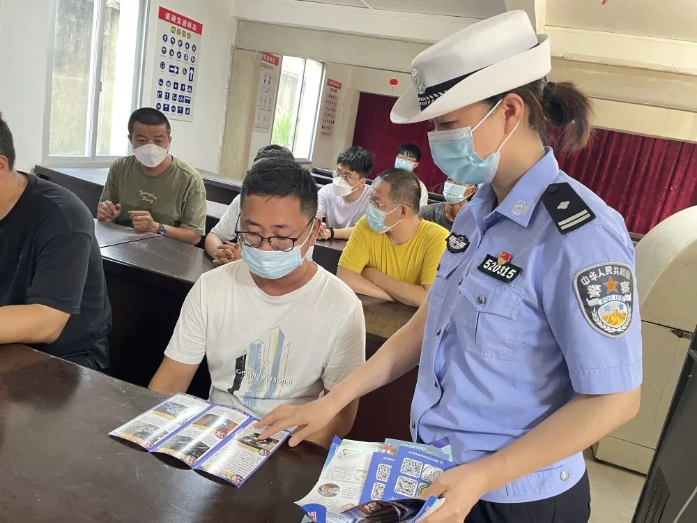 进驾校安全知识培训,交通安全进驾校