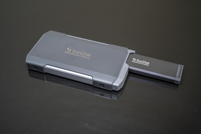 闪迪固态硬盘内部结构,闪迪大师固态硬盘评测