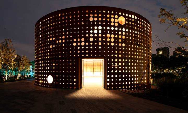 工业油罐改造成“大灯笼”亮灯时美呆了杭州小河公园国庆开放