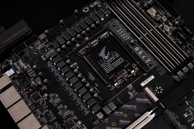 技嘉z790aorus小雕测评,技嘉z790aorusmaster评测