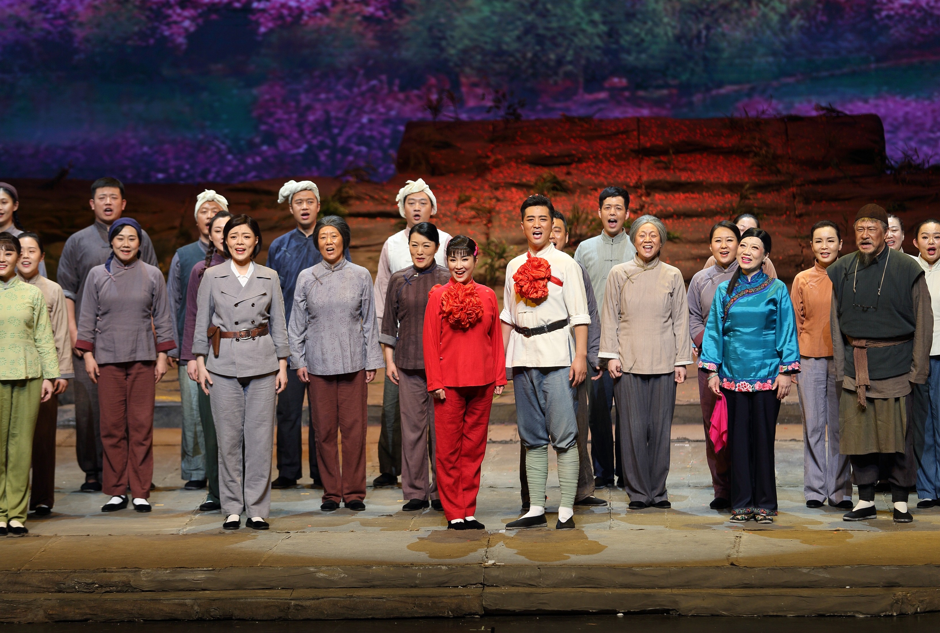 “清粼粼的水,蓝莹莹的天”再唱响,王娜:传承经典,表演要“高级”