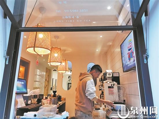 西街象峰巷：小巷深处品春秋