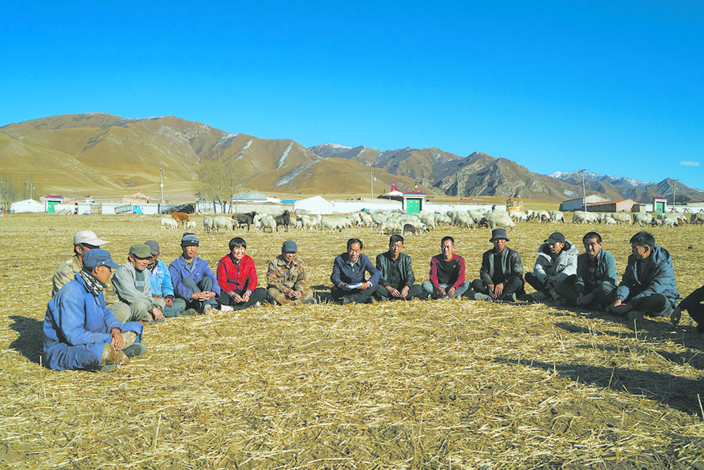 为父老乡亲明天的幸福吹响冲锋号,和家乡父老乡亲共享美好时光