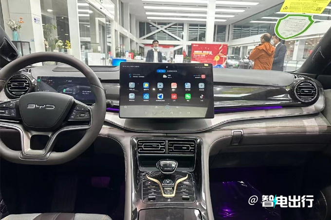 比亚迪护卫舰4s店补漆价位,比亚迪07护卫舰4s店有现车吗