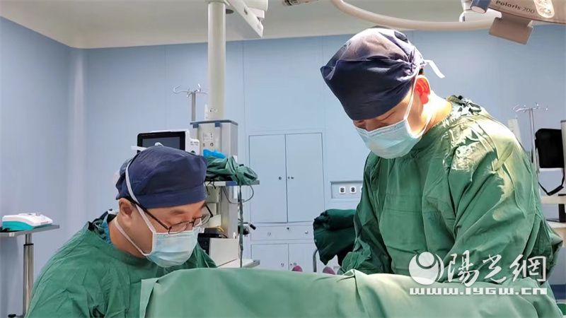 女性红斑狼疮两年了,女孩得红斑狼疮致瘫