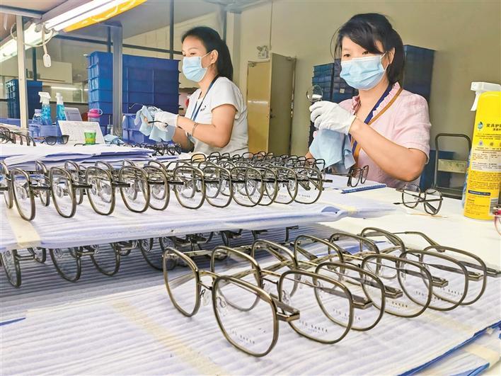 横岗眼镜产业现状,全球最大眼镜生产基地深圳横岗