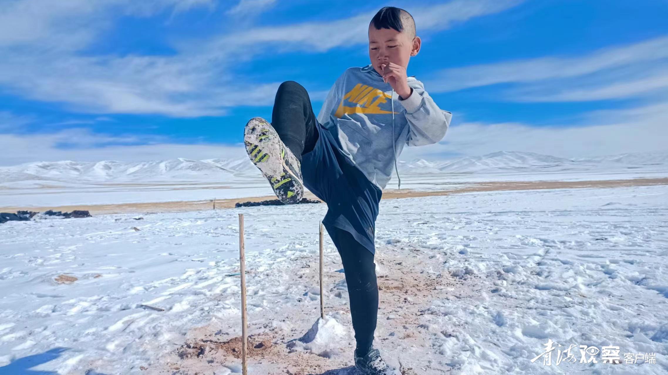 黄河源头:少年追梦“足”够精彩