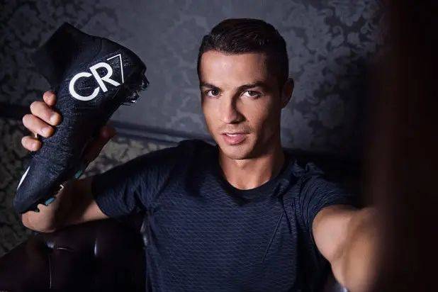 世界杯梅西和c罗谁更受球迷欢迎,2022世界杯c罗梅西最后一届