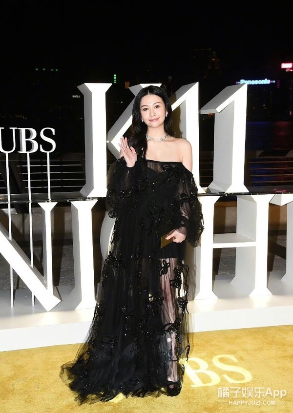 香港女首富甘比晒新照,香港女首富甘比今昔照片对比