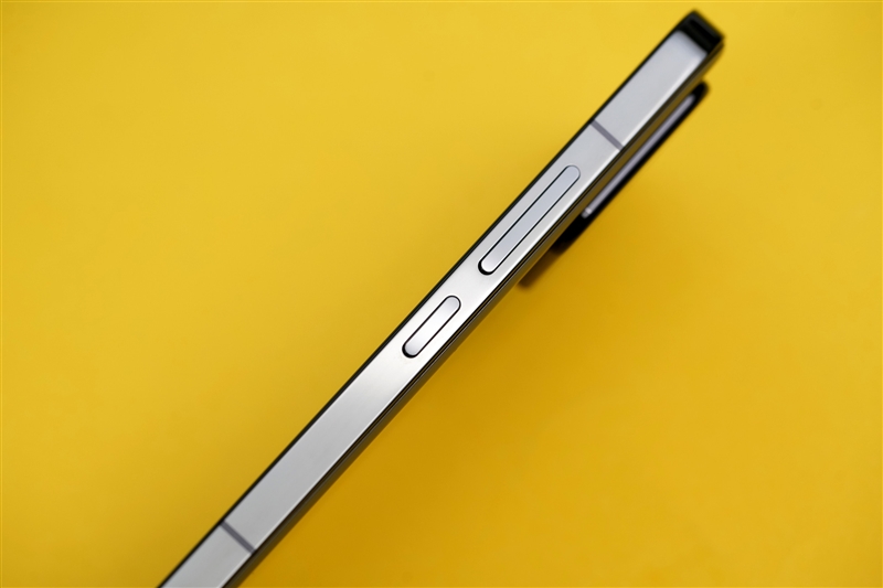 小米13玩未来之役最大60帧,小米13原神测试最高画质分辨率