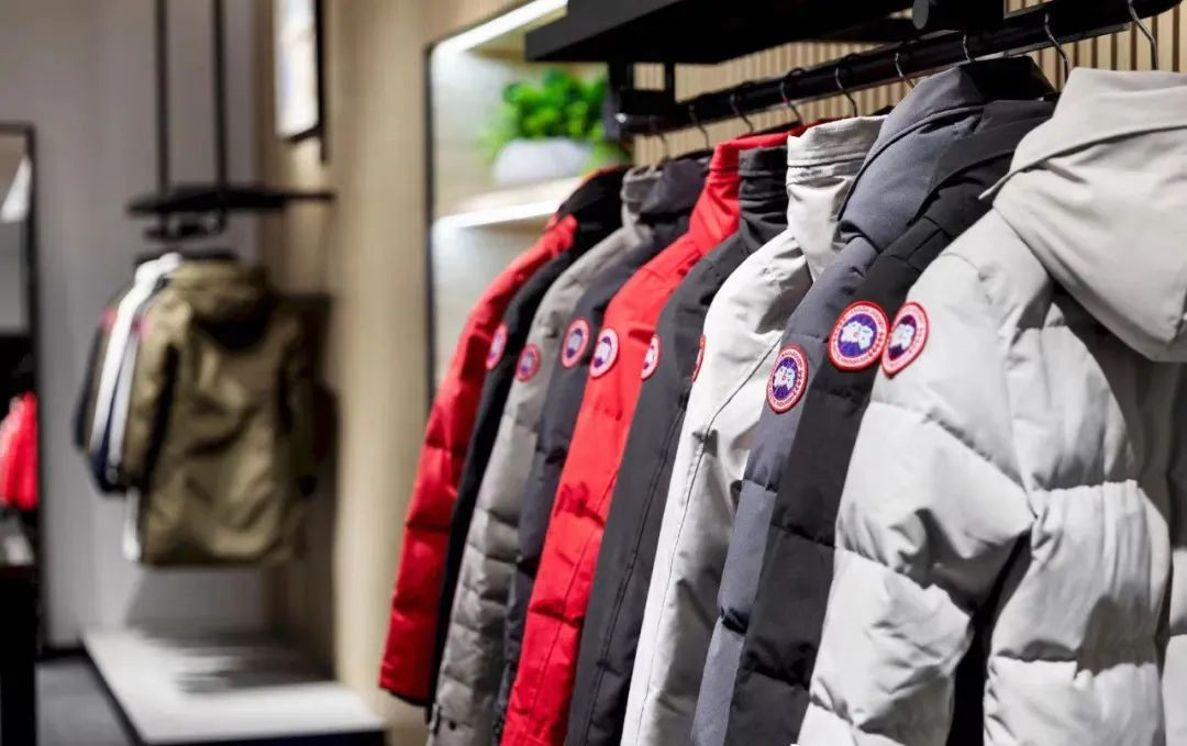国产羽绒服比拼加拿大鹅,国内羽绒服中端品牌