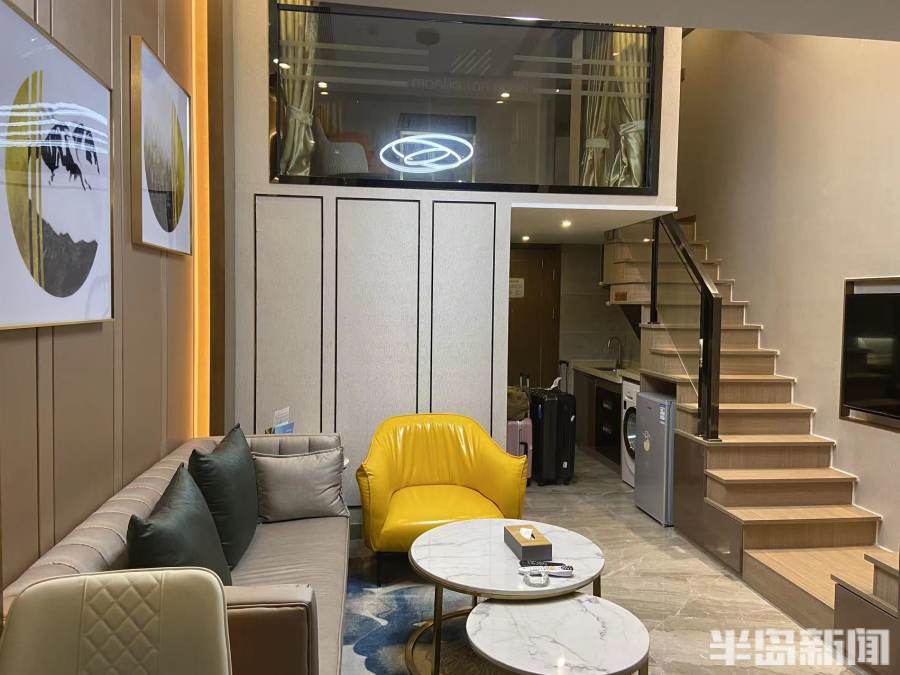 新闻周刊丨青春才几年，疫情占三年；经受住考验，咱们往前看！2023，5个年轻人的期待……