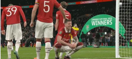 曼联时隔六年再夺冠军，主帅滕哈赫：下一个已经在路上了