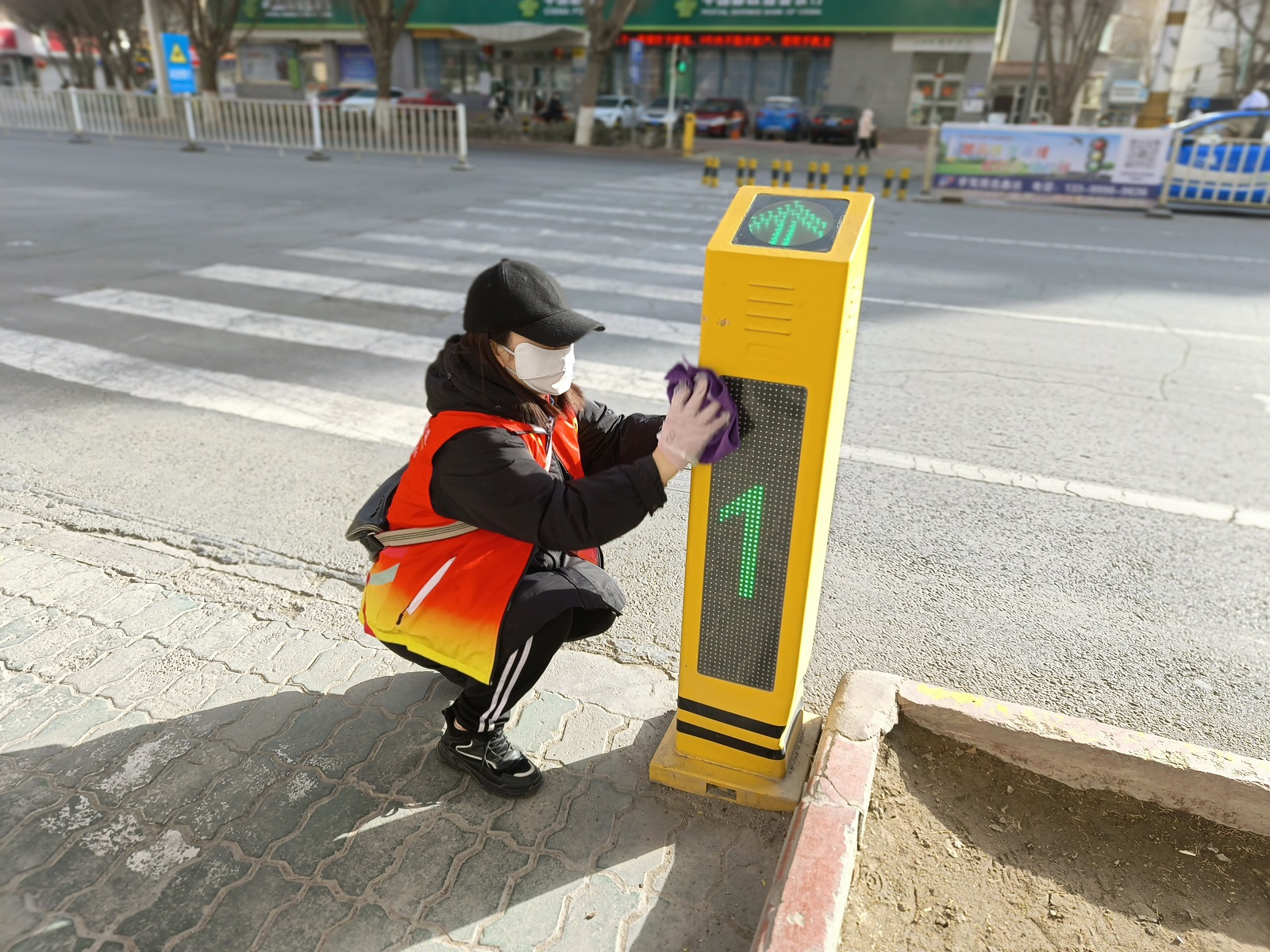 【新时代文明实践在梨城】楼兰街道：环境卫生志愿服务活动助力全国文明城市创建