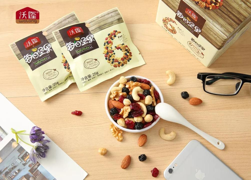 食饮财经观察|坚果成高频刚需“吃老本”不重研发的沃隆盈利恐难持续