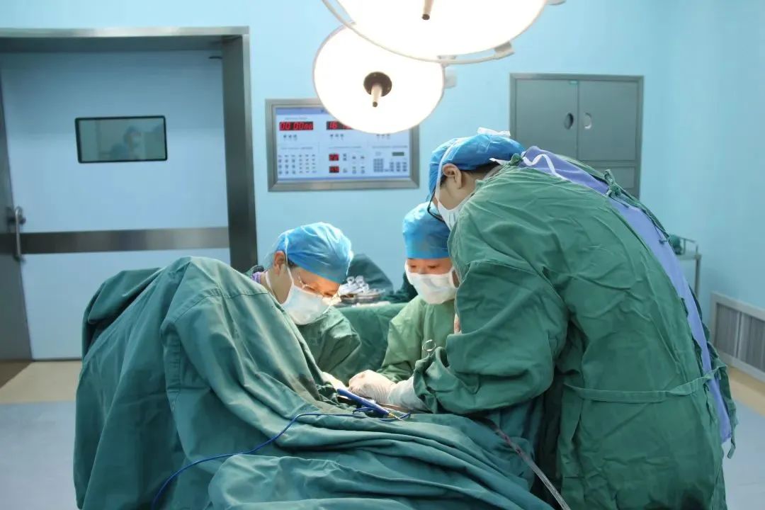 宫腔镜有哪些器械,宫腔镜需要哪些手术器械