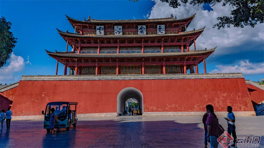 建水古城好吃街,云南建水最不能错过的景点和美食