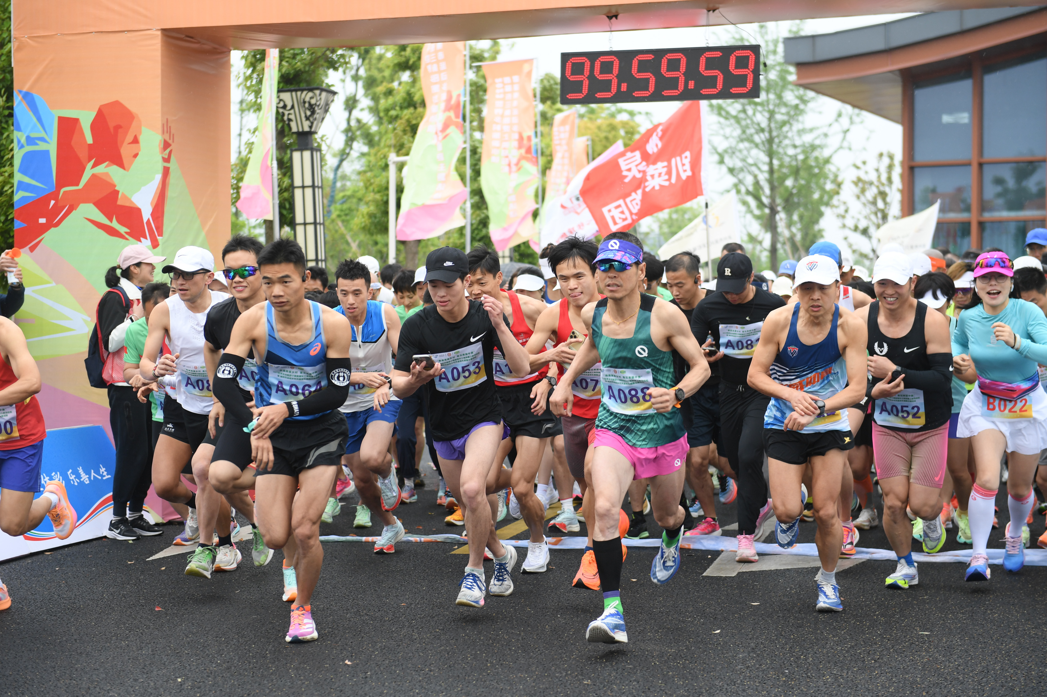 动起来！体育市场全面复苏——访中国体育用品业联合会副主席兼秘书长罗杰