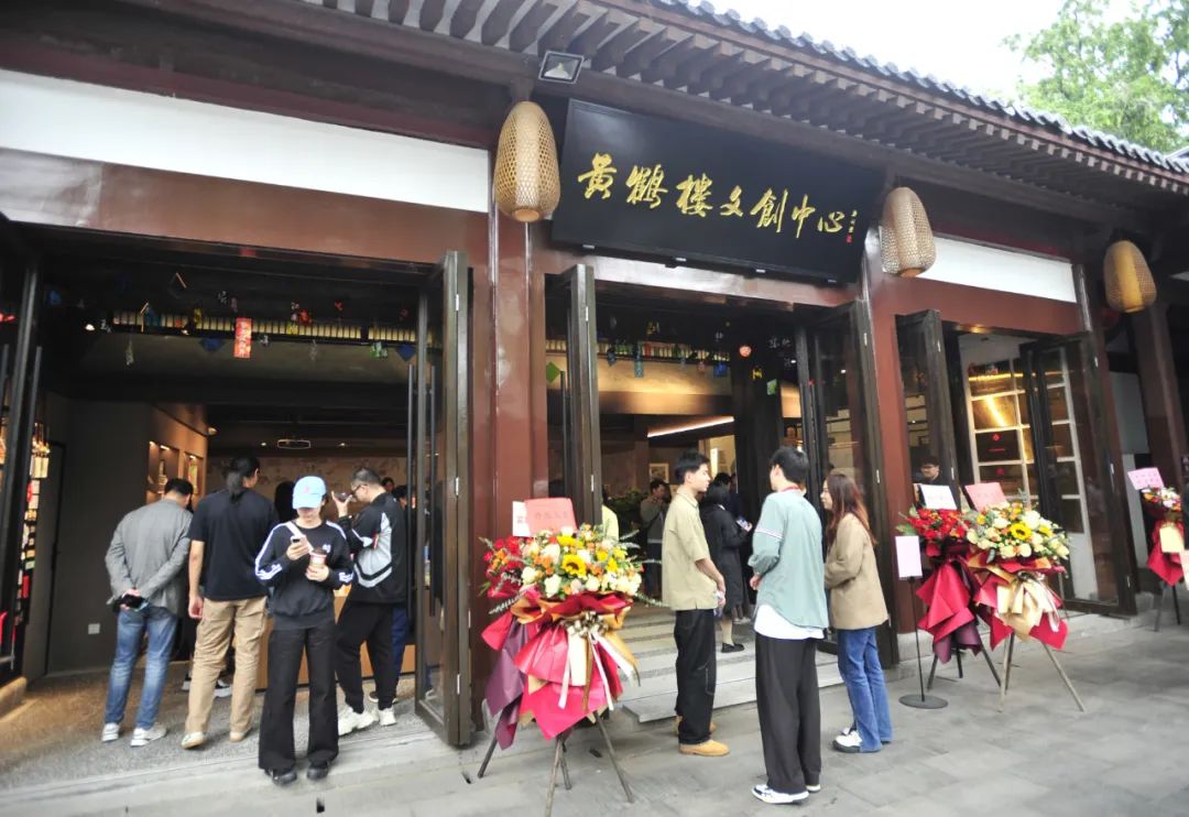 武汉黄鹤楼文创推荐,黄鹤楼文创产品现状分析