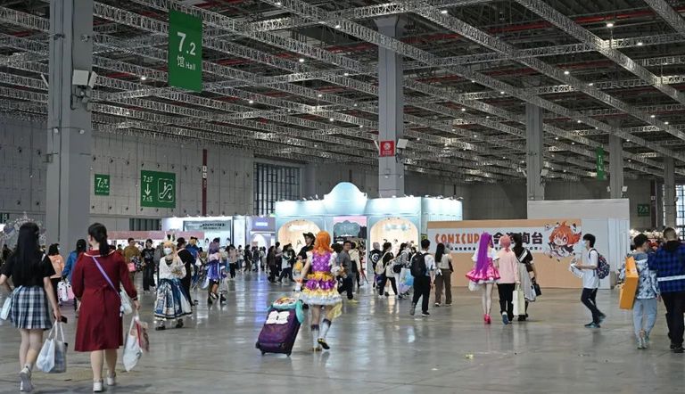 这位浪姐一开口,全国宅男颅内高潮