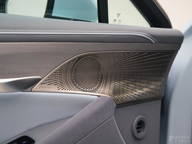 入门即满配岚图追光大定权益焕新