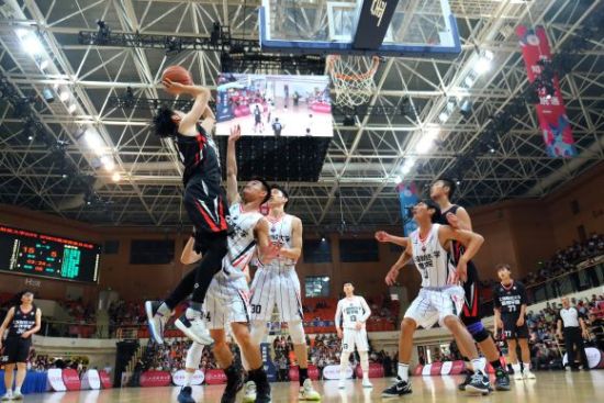 上海财经大学SUFESPORTS篮球联赛总决赛举行